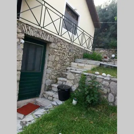 Mary's House * Nikiana